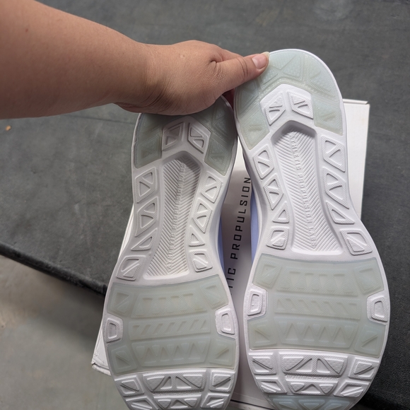 APL Men's TechLoom Bliss Slip-On Sneakers - Picture 3 of 3